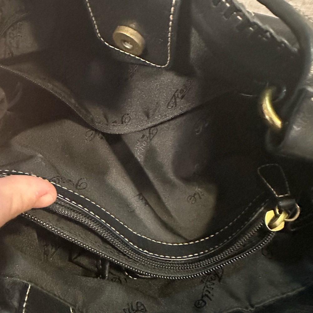 Fossil Double Handled Shoulder Bag With Key Charm - Picture 7 of 11
